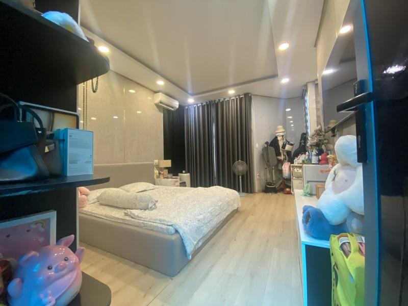 Nhà 2 Tầng Đẹp Kề Vincom Biên Hòa Đường Ô Tô 68m² Chỉ 4,7 Tỷ