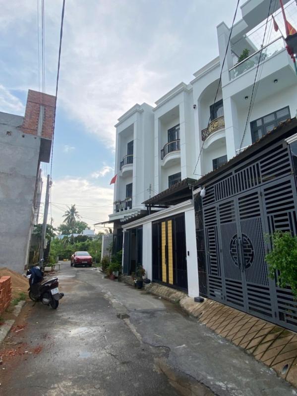 Bán Nhà 2 Tầng Mới Phường Bửu Hòa 85m² Giá Chỉ 3,39 Tỷ