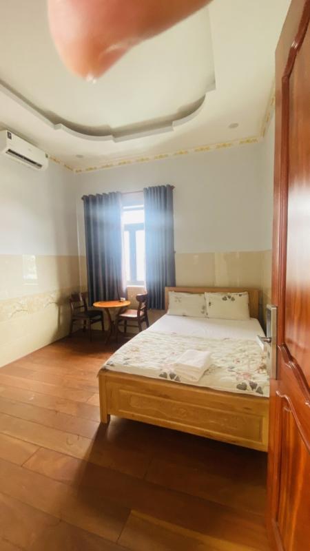Bán Khách Sạn 15 Phòng 182m² Phường Tam Phước, TP. Đồng Nai Doanh Thu 100 Triệu/Tháng Giá 12 Tỷ