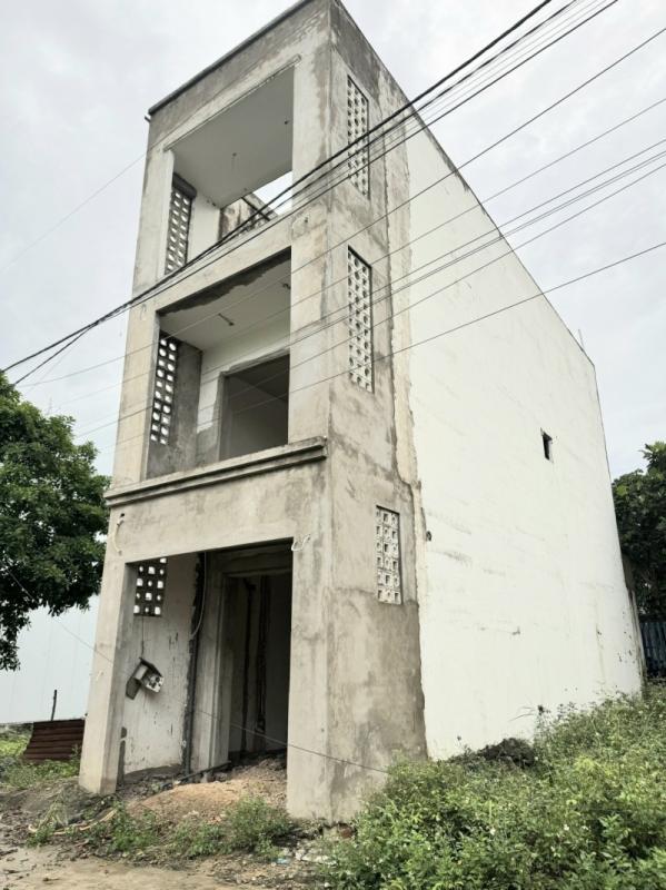 Bán Nhà Thô 3 Tầng 66m² Đường Hồ Văn Huê Phường Phước Tân, TP. Đồng Nai Giá Chỉ 2,6 Tỷ