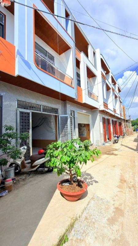 Bán Nhà Mới 1 Trệt 1 Lầu 60,8m² Phường Tân Hạnh Giá Chỉ 3,1 Tỷ