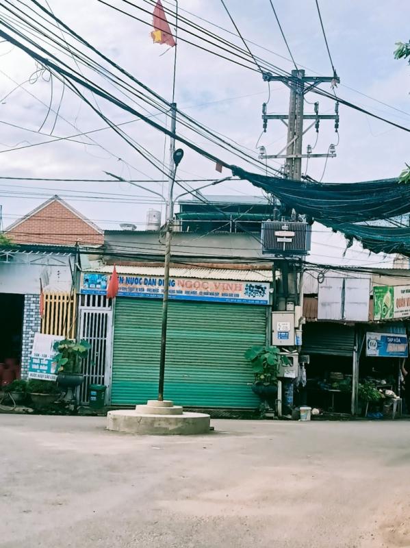 Bán Nhà Cấp 4 Mặt Tiền Kinh Doanh 150m² Phước Tân Giá 3,6 Tỷ